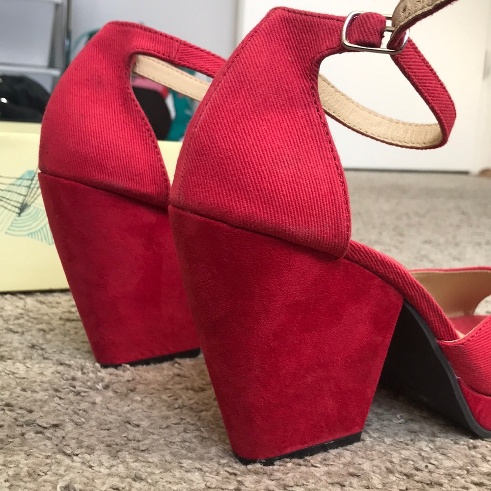 Red Block Heels - Picture 2 of 5